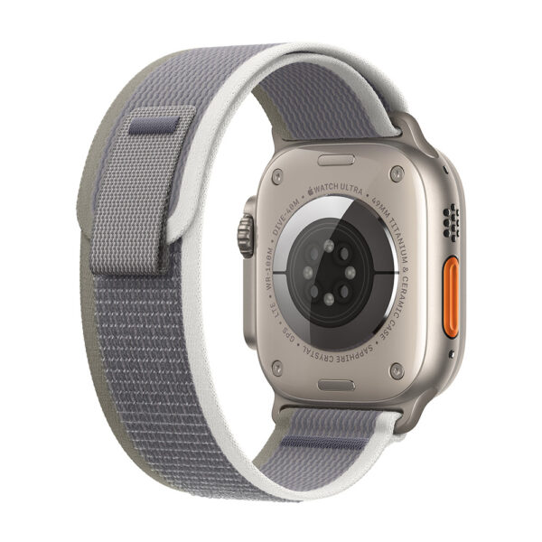 Apple Watch Ultra 2 49 mm Titanio Trail Loop Verde/Gris (S/M)
